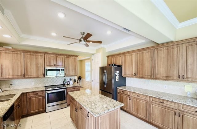 12038 Covent Garden CT 704, Naples, FL 34120