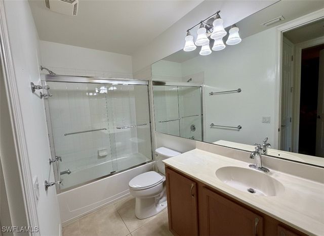 12038 Covent Garden CT 704, Naples, FL 34120