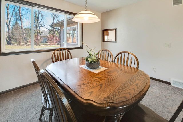 3817 Lexington Drive, Middleton, WI 53562