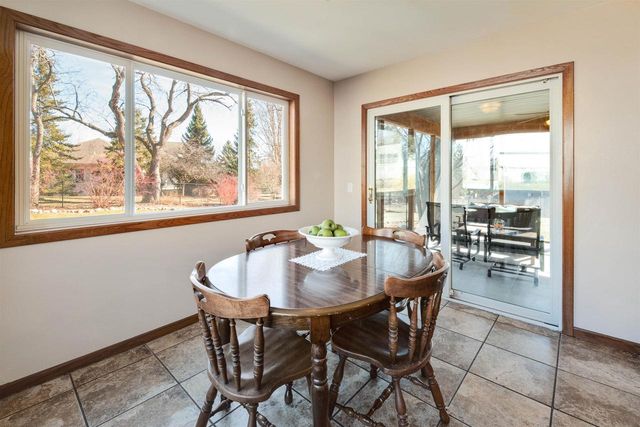 3817 Lexington Drive, Middleton, WI 53562