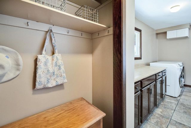 3817 Lexington Drive, Middleton, WI 53562