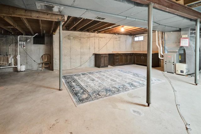 3817 Lexington Drive, Middleton, WI 53562