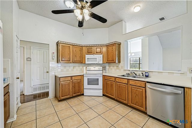 200 Shawnee Trail, Harker Heights, TX 76548