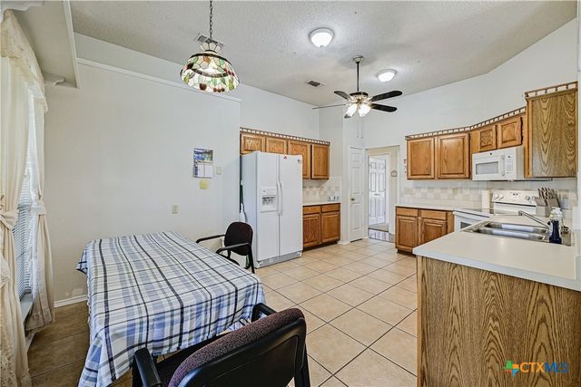 200 Shawnee Trail, Harker Heights, TX 76548