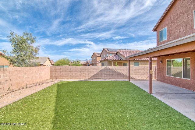 8811 E Stone Meadow Circle, Tucson, AZ 85730