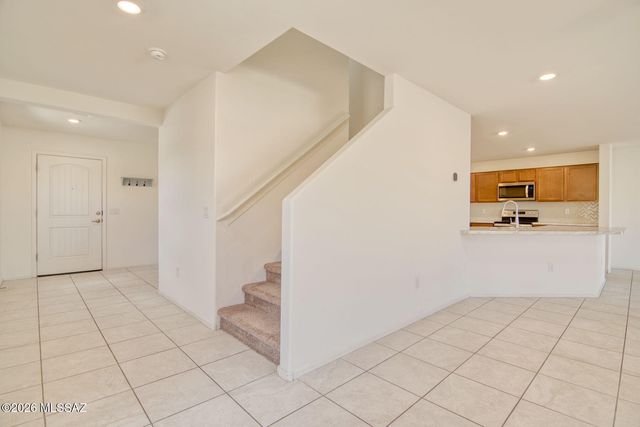 8811 E Stone Meadow Circle, Tucson, AZ 85730