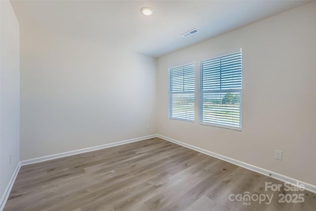 102 Red Cedar Lane, Statesville, NC 28625