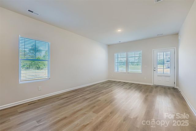 102 Red Cedar Lane, Statesville, NC 28625