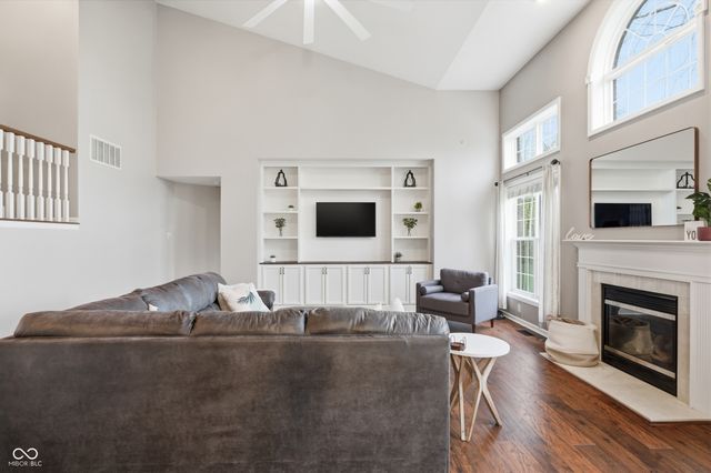 1559 Redsunset Drive, Brownsburg, IN 46112