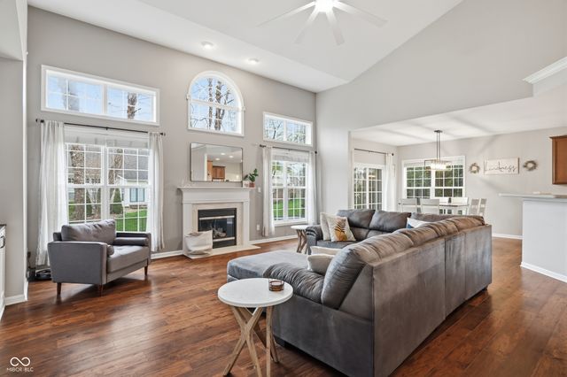 1559 Redsunset Drive, Brownsburg, IN 46112
