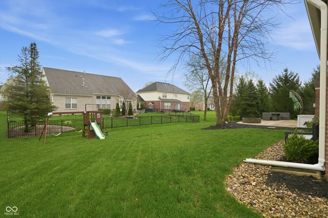 1559 Redsunset Drive, Brownsburg, IN 46112