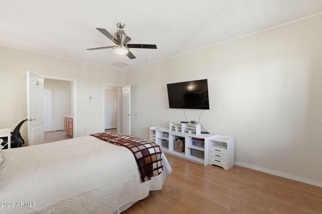 3161 E GLENEAGLE Drive, Chandler, AZ 85249