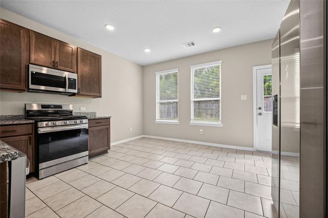 25937 Northpark Birch Drive, Porter, TX 77365