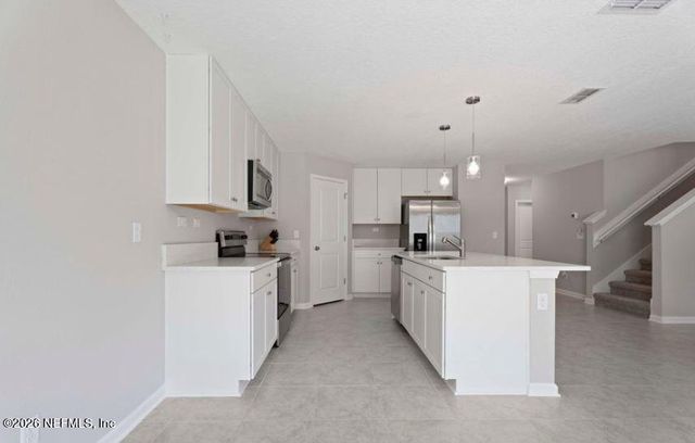 4954 BIG PINE Drive, Jacksonville, FL 32218