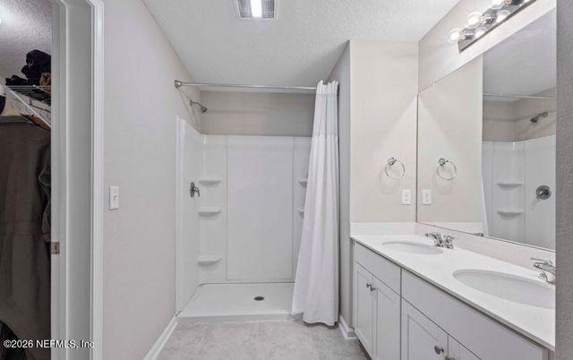 4954 BIG PINE Drive, Jacksonville, FL 32218