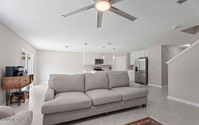 4954 BIG PINE Drive, Jacksonville, FL 32218
