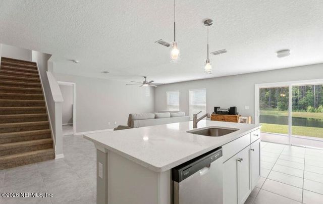 4954 BIG PINE Drive, Jacksonville, FL 32218