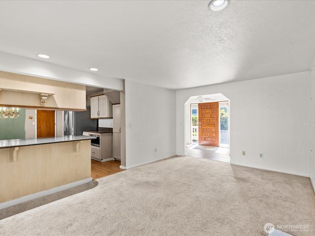 2023 114th Avenue NE, Lake Stevens, WA 98258