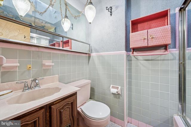 1550 HERMESPROTA DR, Sharon Hill, PA 19079