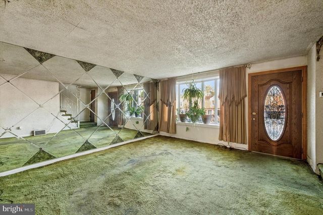 1550 HERMESPROTA DR, Sharon Hill, PA 19079