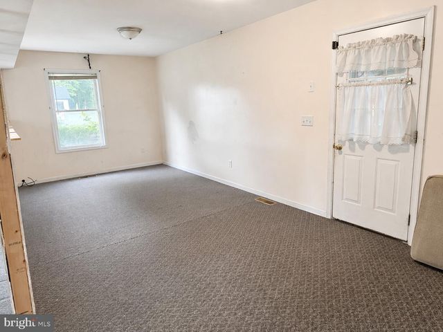 33121 FOREST KNOLL DR, Laurel, DE 19956