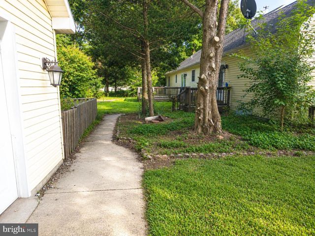 33121 FOREST KNOLL DR, Laurel, DE 19956