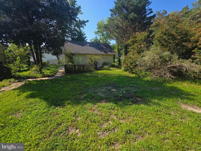 33121 FOREST KNOLL DR, Laurel, DE 19956