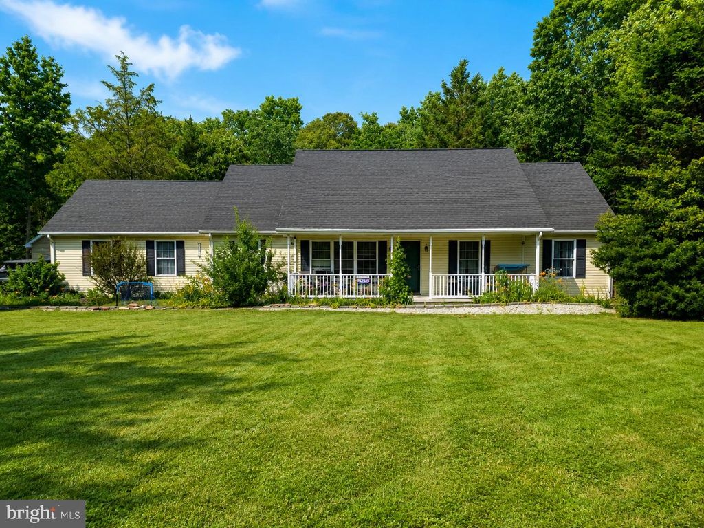 33121 FOREST KNOLL DR, Laurel, DE 19956