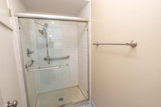 2901 E Eisenhower Parkway, Ann Arbor, MI 48108