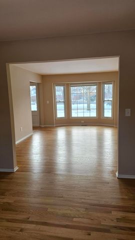 2901 E Eisenhower Parkway, Ann Arbor, MI 48108