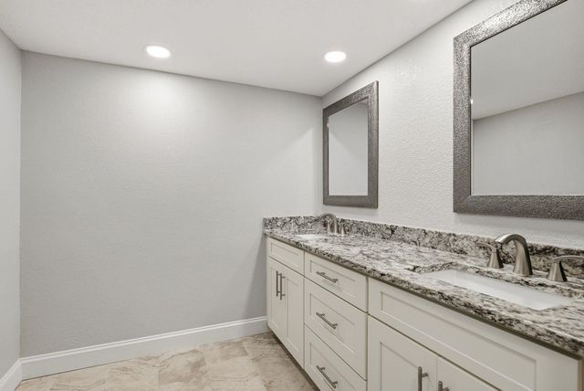 125 MARINER DRIVE 125, Tarpon Springs, FL 34689