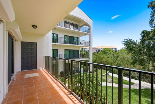 125 MARINER DRIVE 125, Tarpon Springs, FL 34689