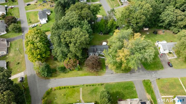 7 Split Rock Drive, Wolcott, CT 06716