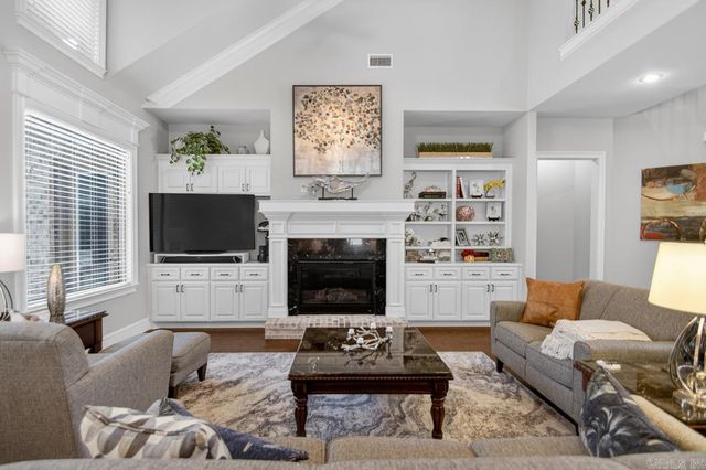 7034 Westshore Avenue, Benton, AR 72019