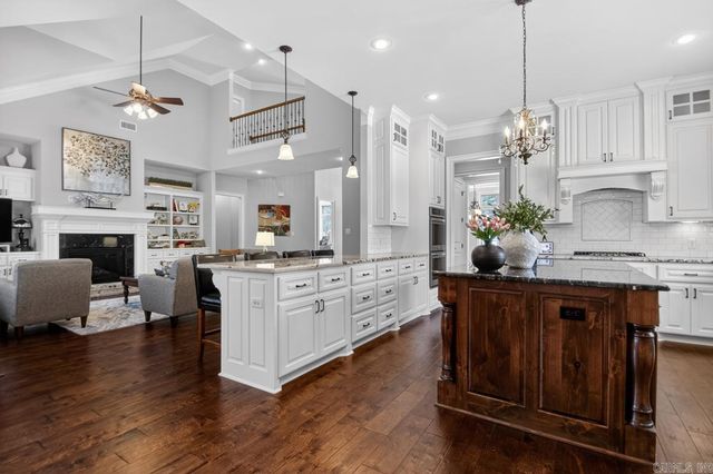 7034 Westshore Avenue, Benton, AR 72019