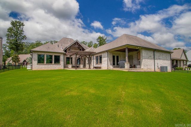 7034 Westshore Avenue, Benton, AR 72019