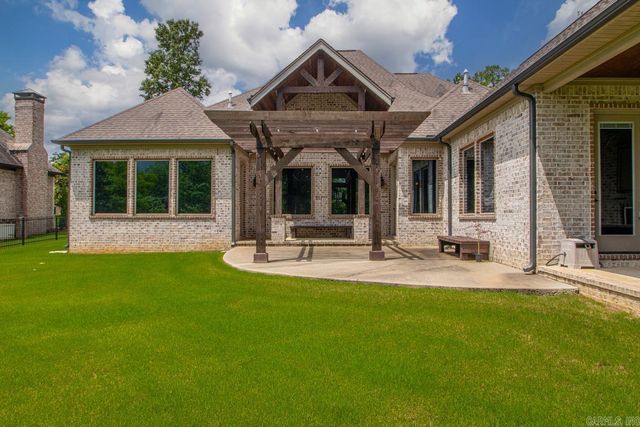 7034 Westshore Avenue, Benton, AR 72019