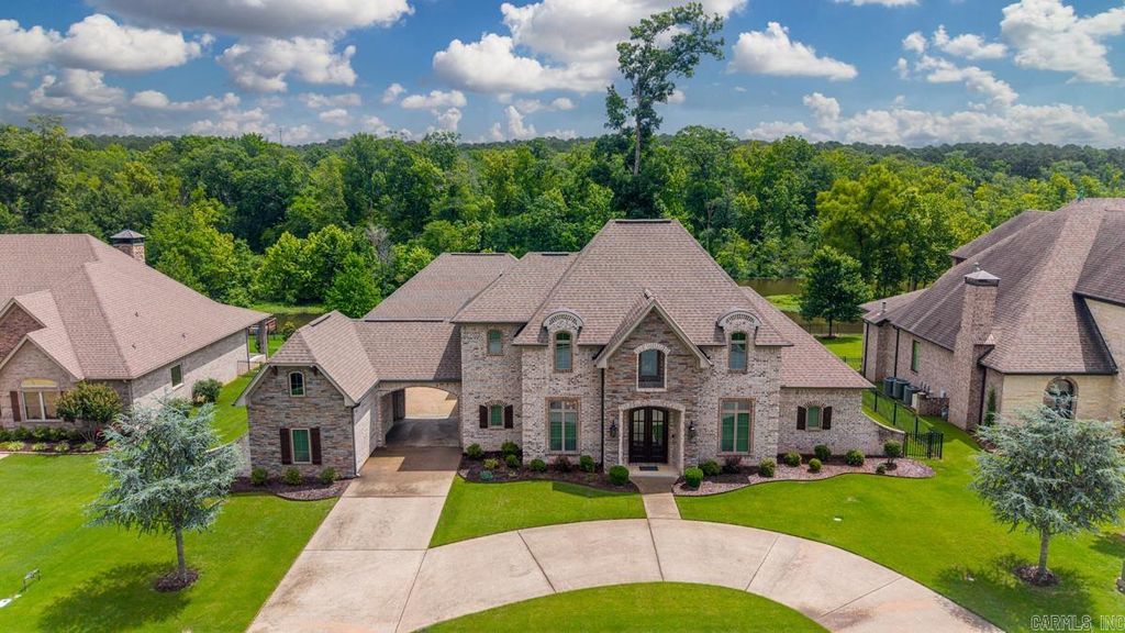 7034 Westshore Avenue, Benton, AR 72019