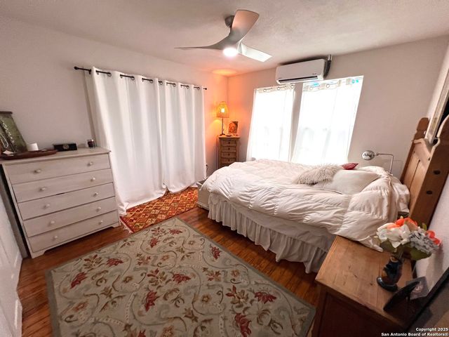 3080 Stockdale Highway, Seguin, TX 78155