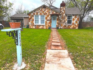 3080 Stockdale Highway, Seguin, TX 78155