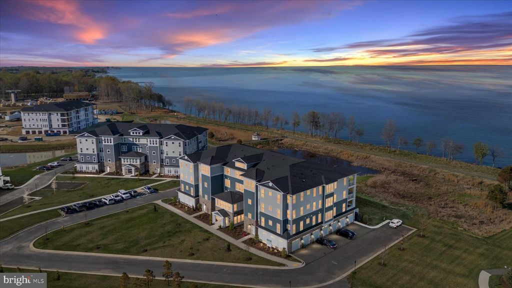 Image 1 of property listing at 132 WHEELHOUSE WAY #11, Chester, MD 21619