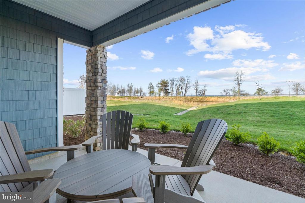 Image 21 of property listing at 132 WHEELHOUSE WAY #11, Chester, MD 21619