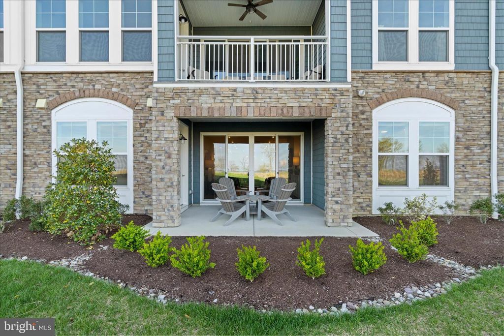 Image 22 of property listing at 132 WHEELHOUSE WAY #11, Chester, MD 21619