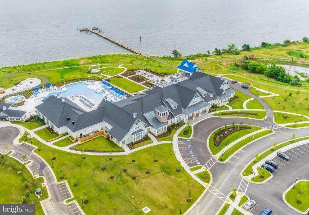 Image 27 of property listing at 132 WHEELHOUSE WAY #11, Chester, MD 21619
