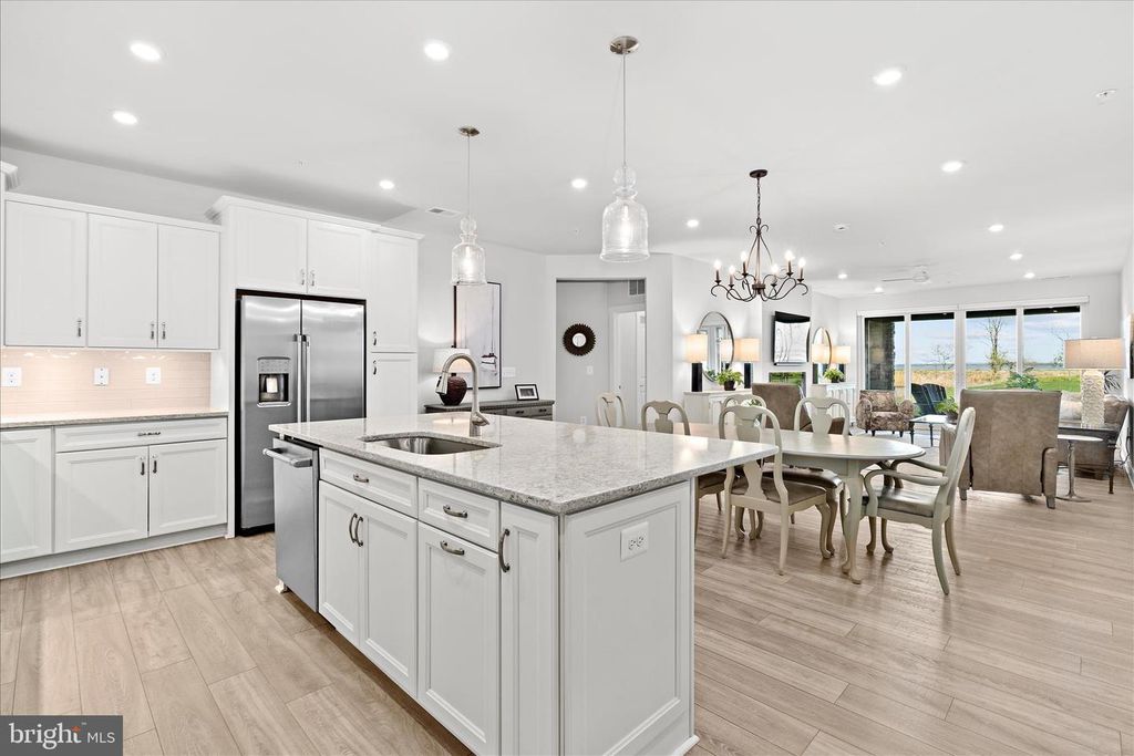 Image 7 of property listing at 132 WHEELHOUSE WAY #11, Chester, MD 21619