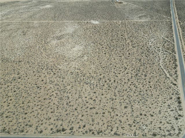 31300 Cove Road, Lucerne Valley, CA 92356