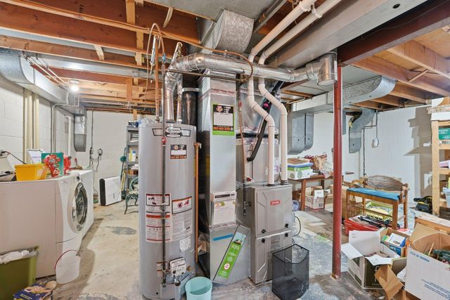 11185 Lanewood Circle, Eden Prairie, MN 55344