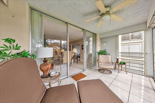 804 Cypress Grove Lane 302, Pompano Beach, FL 33069