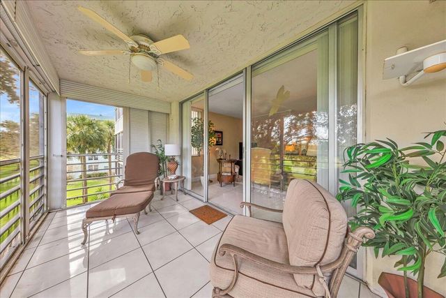 804 Cypress Grove Lane 302, Pompano Beach, FL 33069