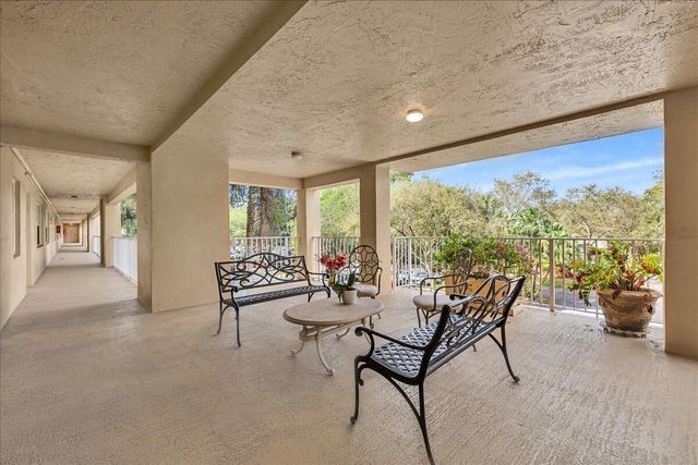 804 Cypress Grove Lane 302, Pompano Beach, FL 33069